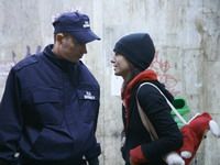 În timpul filmărilor pentru “Weekend cu mama”, Adela şi-a pălmuit un coleg de echipă