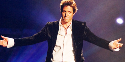 “Hugh Grant este foarte isteţ şi sexy!”, spune Sarah Jessica Parker
