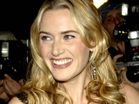 Kate Winslet, pe locul trei în topul celor mai sexy mămici de la Hollywood!