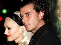 Gavin Rossdale, soţul lui Gwen Stefani, vrea să plece în turneu cu fiul său de doi ani şi jumătate!