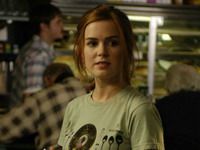 Isla Fisher: confesiunile unei shopaholice care se lasă intimidată de vânzători!