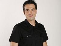Alexandru Papadopol, avocatul Dinu din telenovela „Regina”, a împlinit 34 de ani