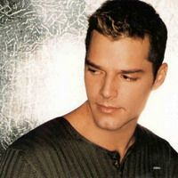 Celebrul Ricky Martin a filmat pentru “SOS, viaţa mea!"