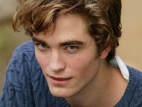 Robert Pattinson, vampirul sexy din "Twilight", are probleme cu igiena personală