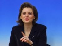 Află de la Roberta Anastase, fostă Miss România, cum e viaţa femeilor în politică!