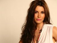 EXCLUSIV! Ritualurile de înfrumuseţare ale actriţei şi cântăreţei Lili Sandu