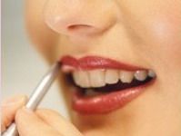 Beauty tips: Secrete pentru buze frumoase şi perfect conturate