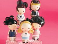 Gwen Stefani lansează cinci arome Harajuku Lovers Fragrance