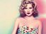 Kate Moss recomandă imprimeurile vesele pentru colecţia de primăvară-vară 2009!