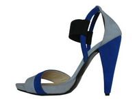 Arată-ţi starea de spirit colorând perechea preferată de "Smiling Shoes"!  GALERIE FOTO!