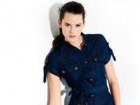 Designerul Alber Elbaz a colaborat cu brandul ACNE pentru a realiza „The Blue Collection”!