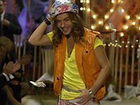 John Galliano îşi lansează prima colecţie de ochelari de soare