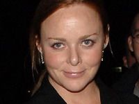 Stella McCartney promovează moda ecologică şi în Marea Britanie