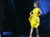 Paris: Galliano şi Armani şi-au prezentat creaţiile haute couture