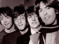O jachetă a lui John Lennon va fi scoasă la licitaţie, la Londra