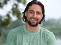 Denis Ştefan s-a îngrăşat 6 kilograme, apoi a slăbit 15 – totul de dragul actoriei! EXCLUSIV!