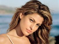 Eva Mendes: "Sălile de gimnastică sunt urâte şi zgomotoase!"