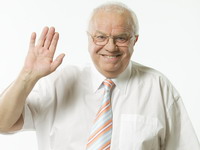 Alexandru Arşinel, Ian Quarles van Edward, din telenovela „Regina”, a împlinit 70 de ani!