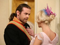 Emil Măndănac este prinţul Mihail din prima telenovelă românească de epocă - FOTO!