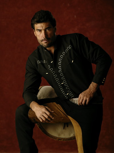 Eduardo Yanez este fericit ca publicul s-a indragostit de personajul sau 