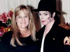 Debbie Rowe vrea custodia copiilor lui Michael Jackson!