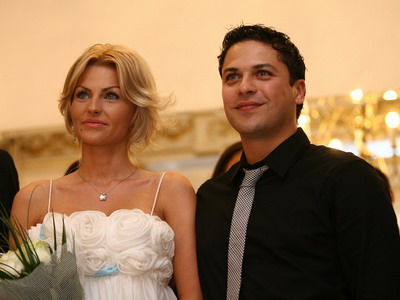Dupa cununia civila cu Oana Mares, Augustin Viziru amana luna de miere pentru rolul din "Aniela"!