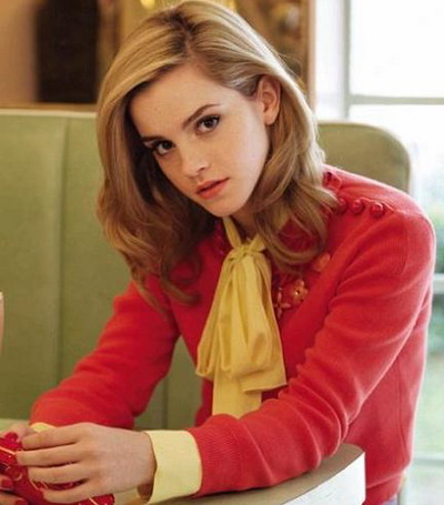 Emma Watson crede ca e ridicol sa-ti lansezi colectii de haine, daca nu esti designer!