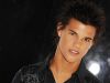 Taylor Lautner se transforma in varcolac in "The Twilight Saga: New Moon"!