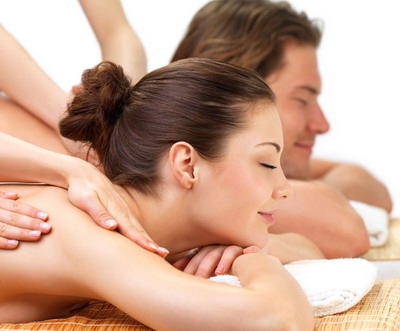 Terapie spa in cuplu, cu trandafiri de Damasc si struguri
