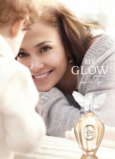 Jennifer Lopez lanseaza pe piata parfumul „My Glow”, inspirat din experienta maternitatii!