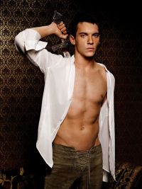 Jonathan Rhys Meyers nu reuseste sa-si rezolve problemele cu alcoolul!
