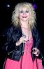 Taylor Momsen, in timpul concertului dat de ziua ei!