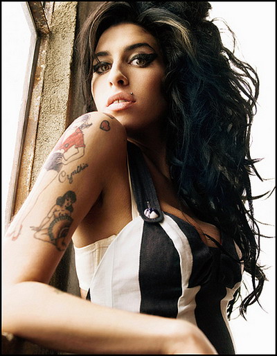Amy Winehouse voia sa aiba un copil cu fostul ei sot! 