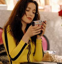 Natalia Oreiro strange bani pentru UNICEF