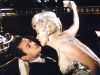 Tony Curtis pretinde ca Marilyn Monroe a ramas insarcinata cu el in timpul filmarilor de la "Unora le place Jazz-ul"!