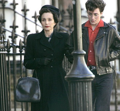 Kristin Scott Thomas va fi matusa lui John Lennon in “Nowhere Boy”!