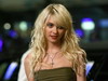 Taylor Momsen si-a pus extensii de par pentru al 3-lea sezon de "Gossip Girl"! Iti place cum ii sta?