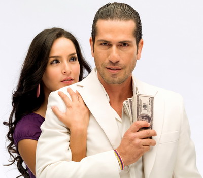Scene fierbinti de amor in “Fara sani nu exista paradis”!