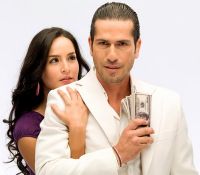 Scene fierbinti de amor in “Fara sani nu exista paradis”!