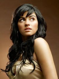 Maite Perroni: “Folosesc cartofi cruzi impotriva cearcanelor”