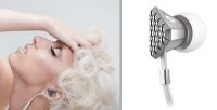 Lady Gaga lanseaza casti audio triunghiulare, in colaborare cu Dr. Dre!