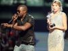 Kanye West s-a facut de rusine la premiile MTV Video Music!