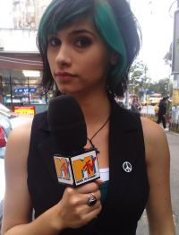 Blogger-ita Alice, in rolul unui VJ MTV!