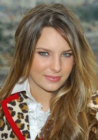 Belinda nu e insarcinata!