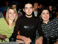 Victoria Ruffo, la teatru cu fiul ei mai mare si iubita acestuia! FOTO!