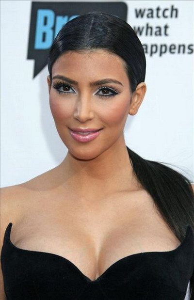 Kim Kardashian nu are timp sa-si faca un iubit!