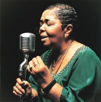 Super concert Cesaria Evora, joi, 1 octombrie, ora 20:00, la Sala Palatului!