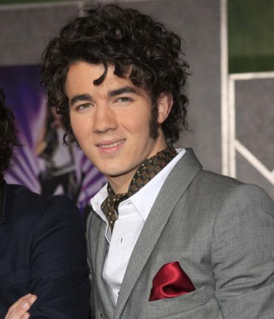 Kevin Jonas se insoara, dar nu fara contract prenuptial!