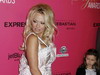 Pamela Anderson a ales o tinuta total neinspirata la Hollywood Style Awards! GALERIE FOTO!