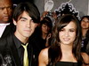 Joe Jonas si Demi Lovato, un nou cuplu?